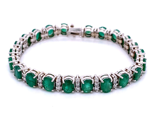 White Gold and Emerald Tennis Bracelet